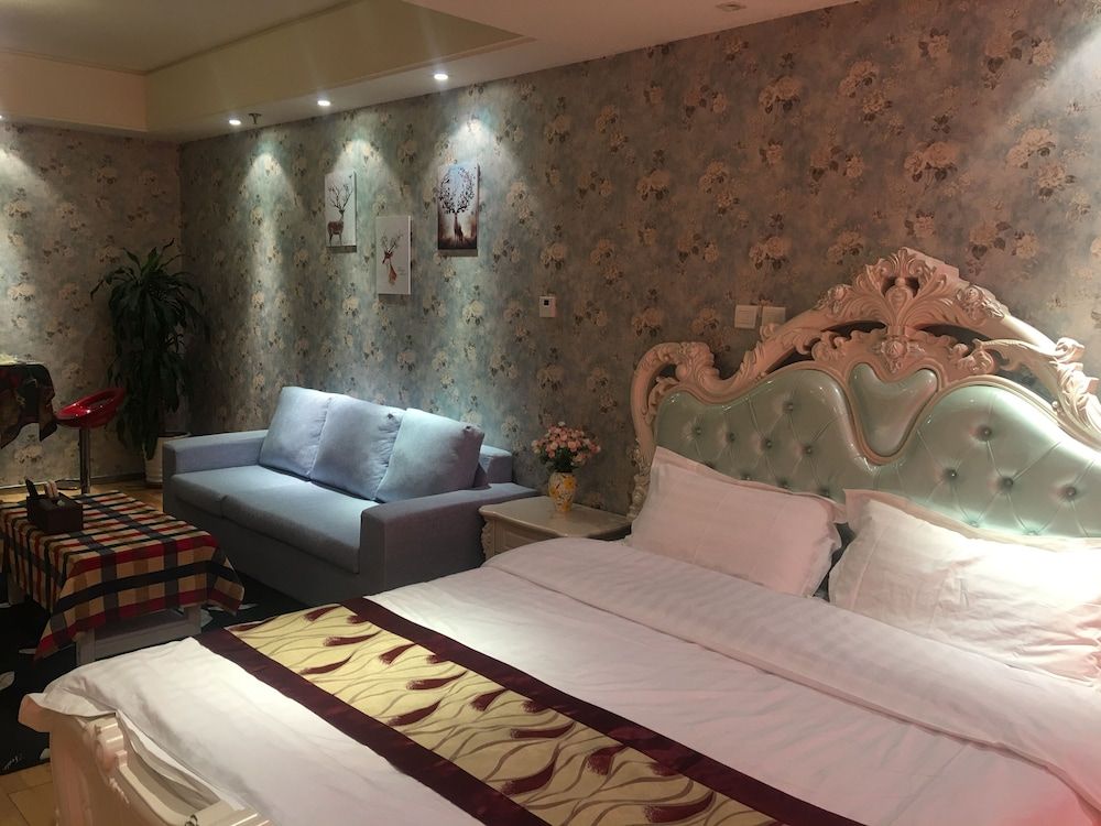 Design Double Room, 1 Queen Bed
