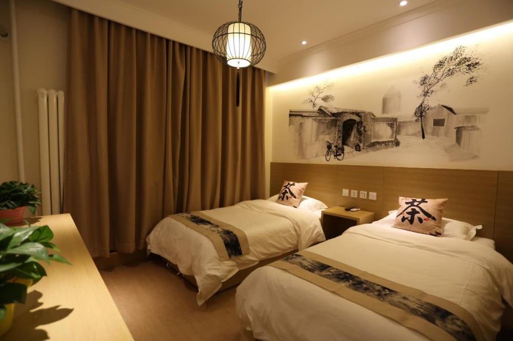 undefined Happy Dragon Ally Hotel 5