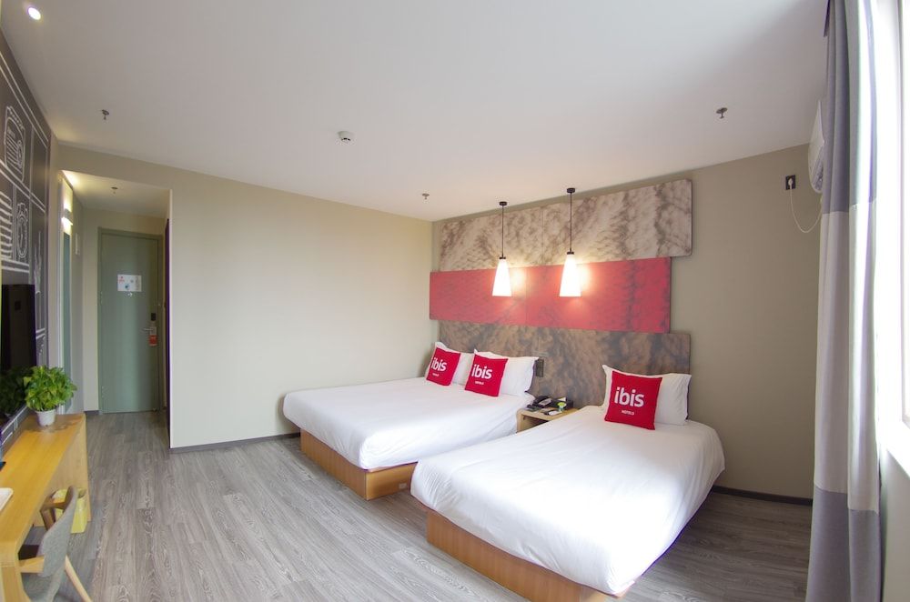 undefined ibis Beijing Tiantandongmen Metro Station Hotel 4