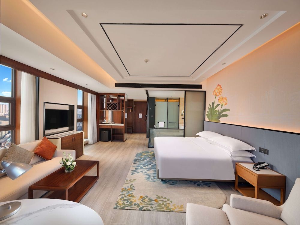 Deluxe Room, 1 King Bed