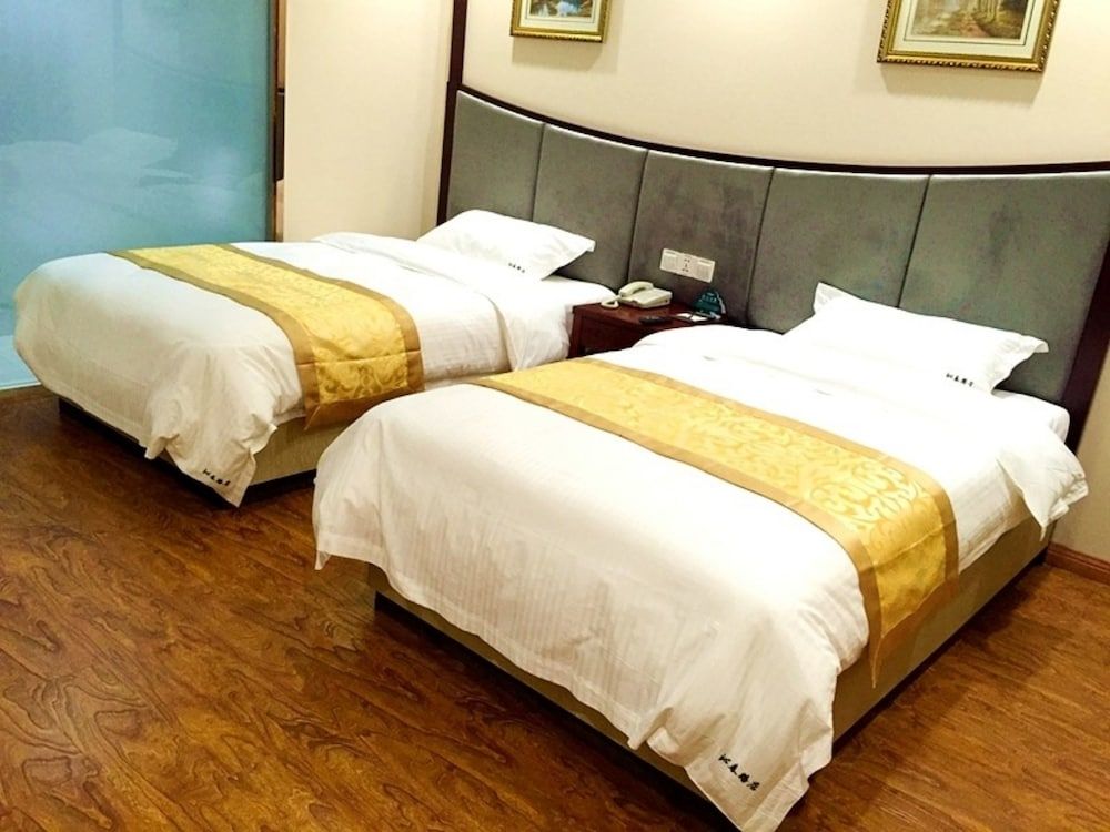 undefined GreenTree Inn Shanghai Chunshen Road Subway Station Express Hotel 2