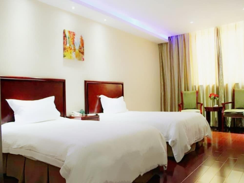 undefined GreenTree Inn Shanghai Jiading Anting Motor City Express Hotel 8