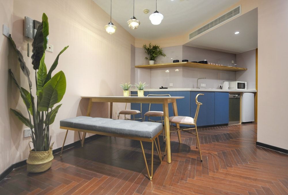 Hiroom Apartment - North Shanxi Road Design Apartment 19