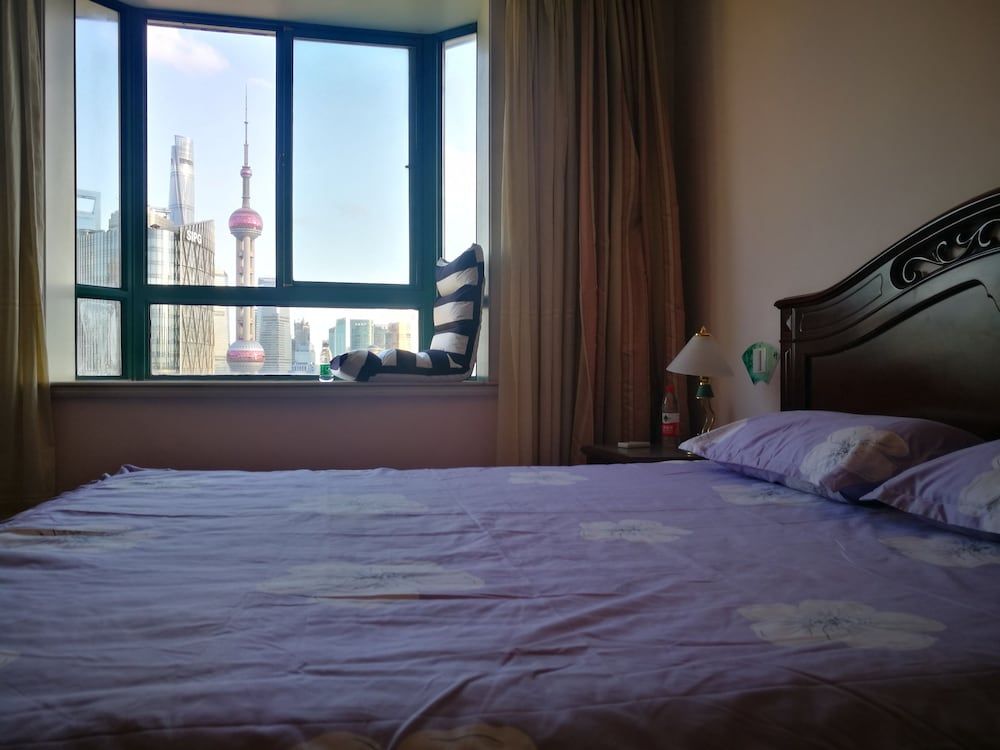 Shanghai The Bund View Guesthouse Deluxe Double Room 13