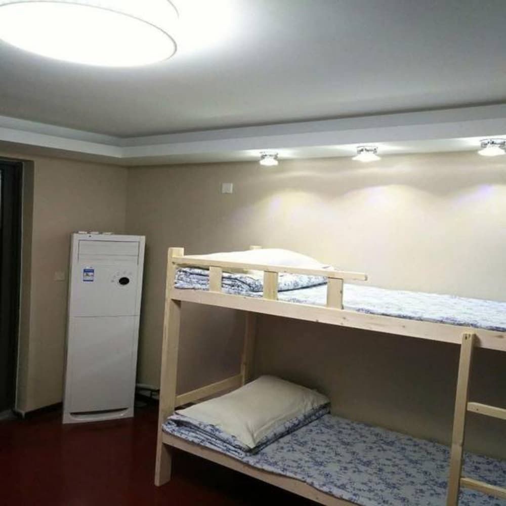 undefined Shanghai Lelai Hostel 4