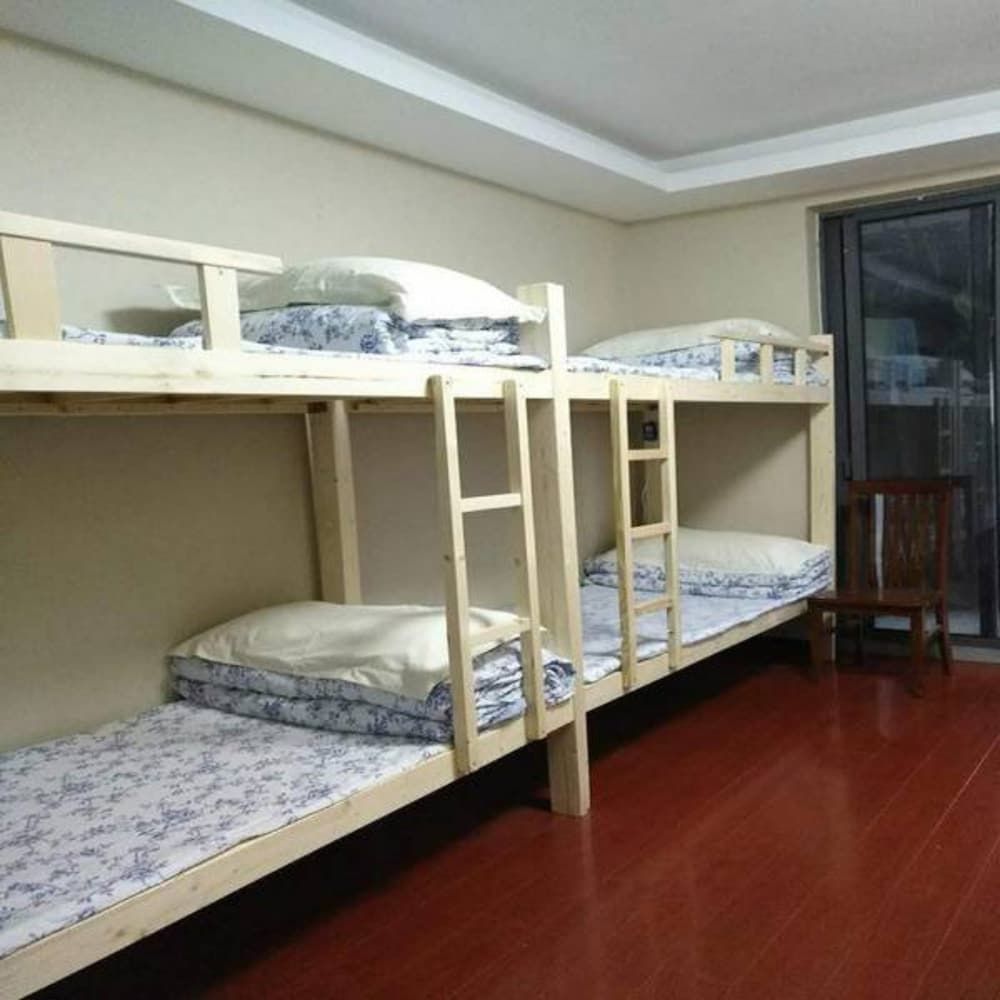 undefined Shanghai Lelai Hostel 2