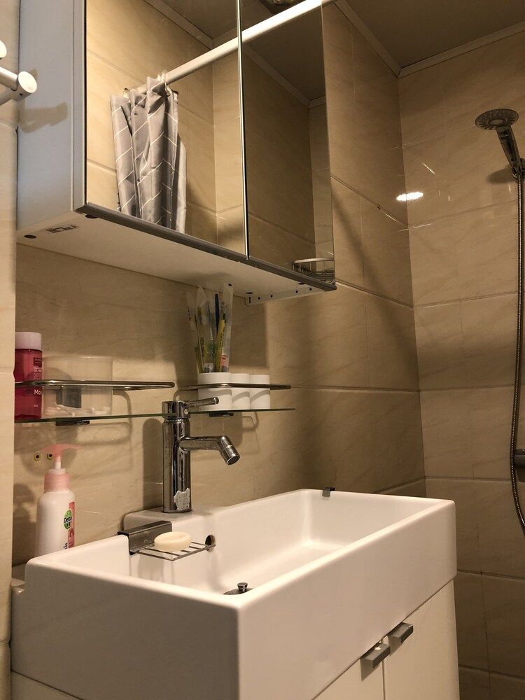 Henry's Apartment- Executive 717 Apartment, 3 Bedrooms, Non Smoking 25