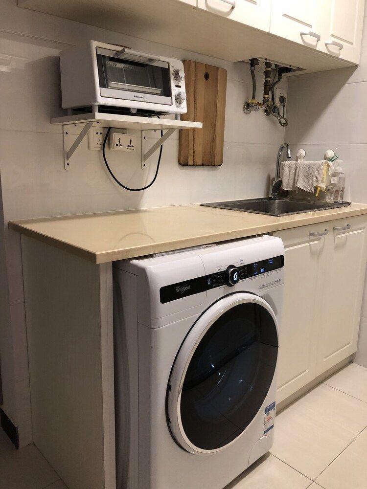 Henry's Apartment- Executive 717 Apartment, 3 Bedrooms, Non Smoking 24