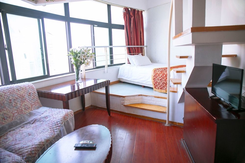 undefined Yixuan Light Luxury Hotel 9