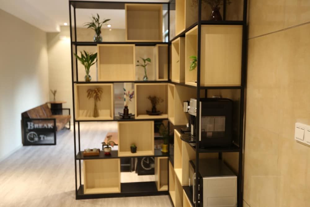 undefined Shanghai xiannuo luxury hotel 4