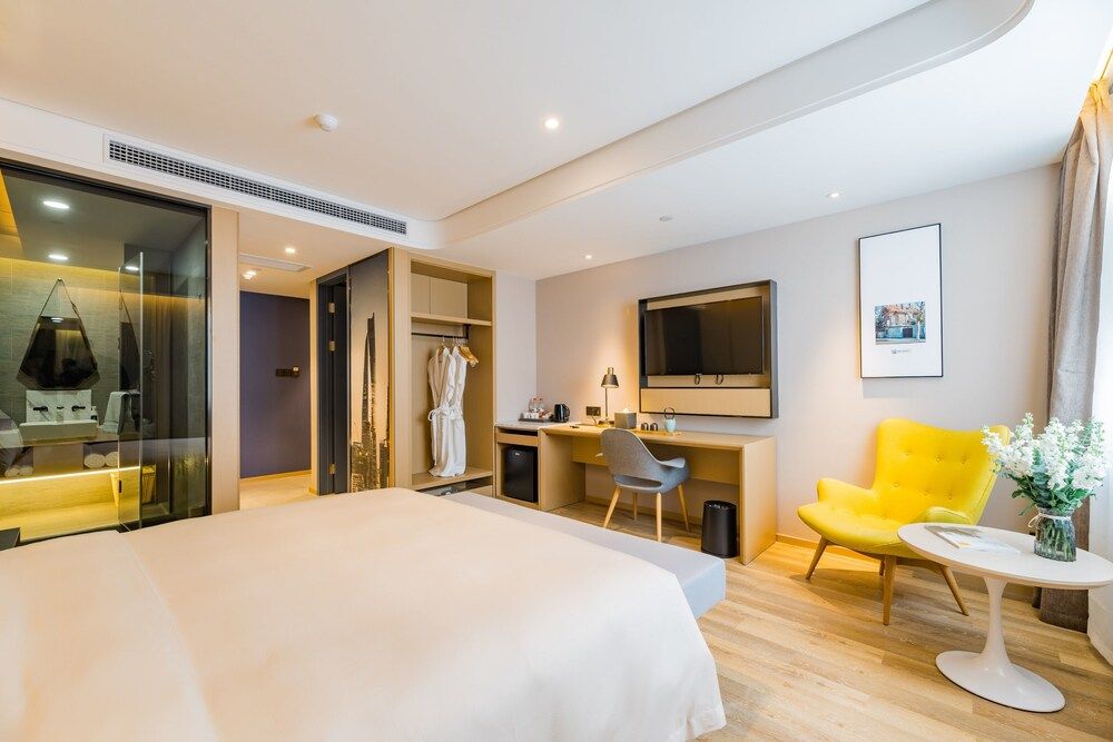 Atour S Hotel Lujiazui Oriental Pearl Shanghai Deluxe Double Room 2