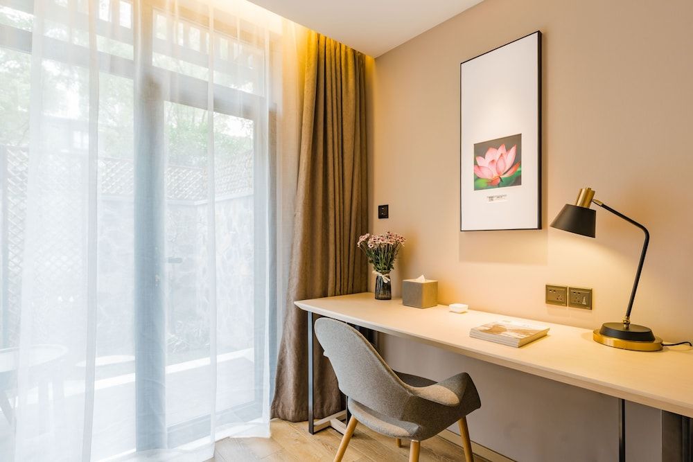 Atour S Hotel Lujiazui Oriental Pearl Shanghai Premier Double Room, Garden View 7