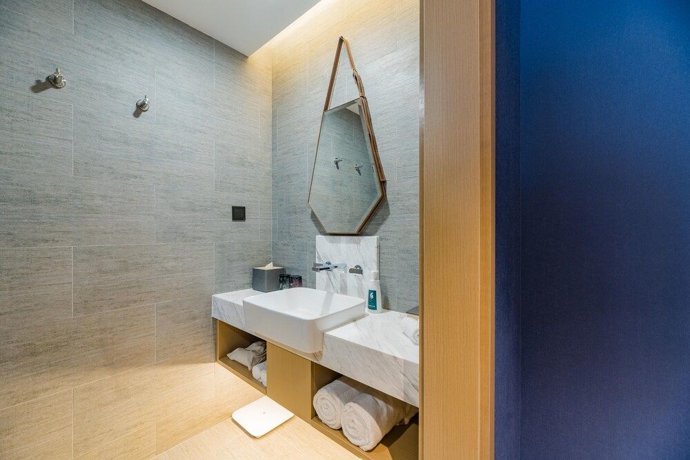 Atour S Hotel Lujiazui Oriental Pearl Shanghai Deluxe Double Room 6