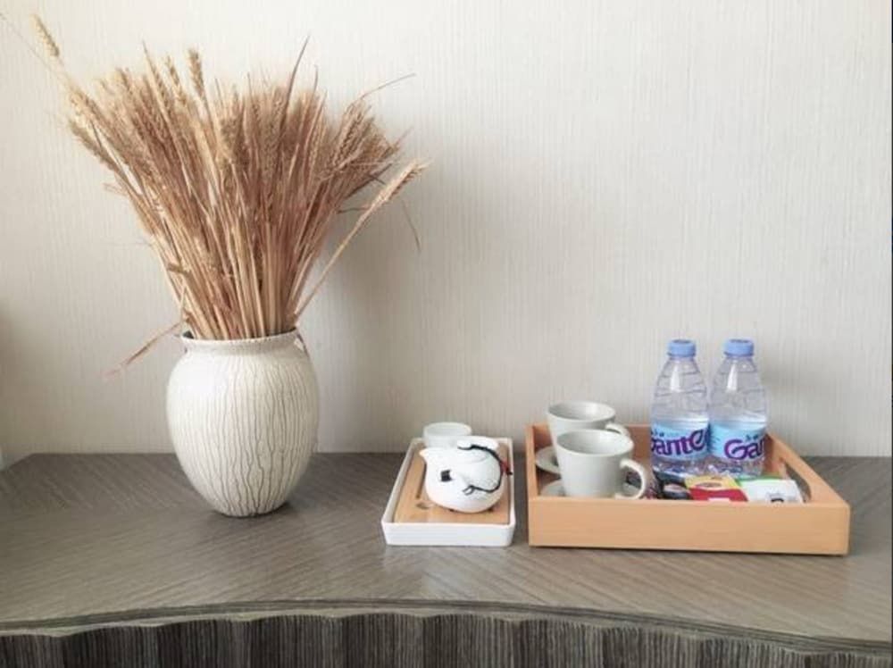 undefined Shine Apartment 9