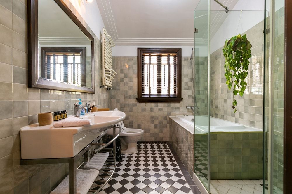 undefined Yuyuan Impression Guesthouse 8