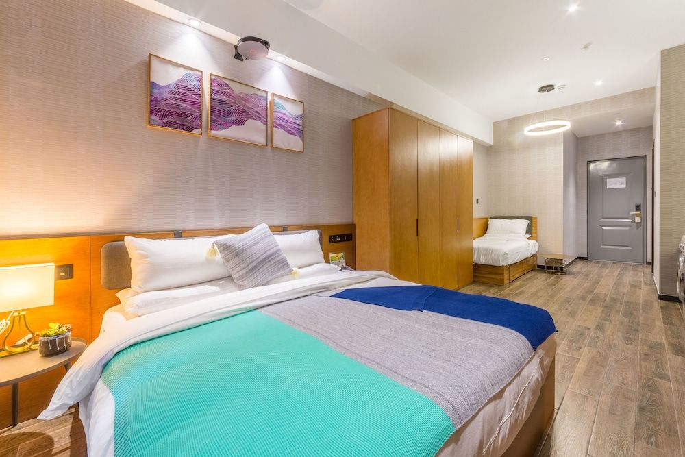 Moju Hotel Shanghai Deluxe Triple Room, 1 Bedroom 4