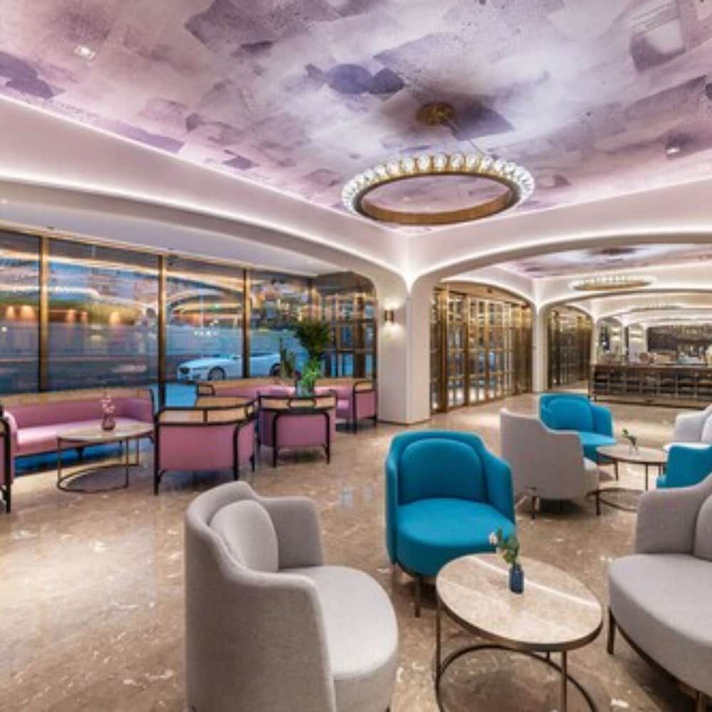 undefined Mercure Shanghai Xujiahui South 7