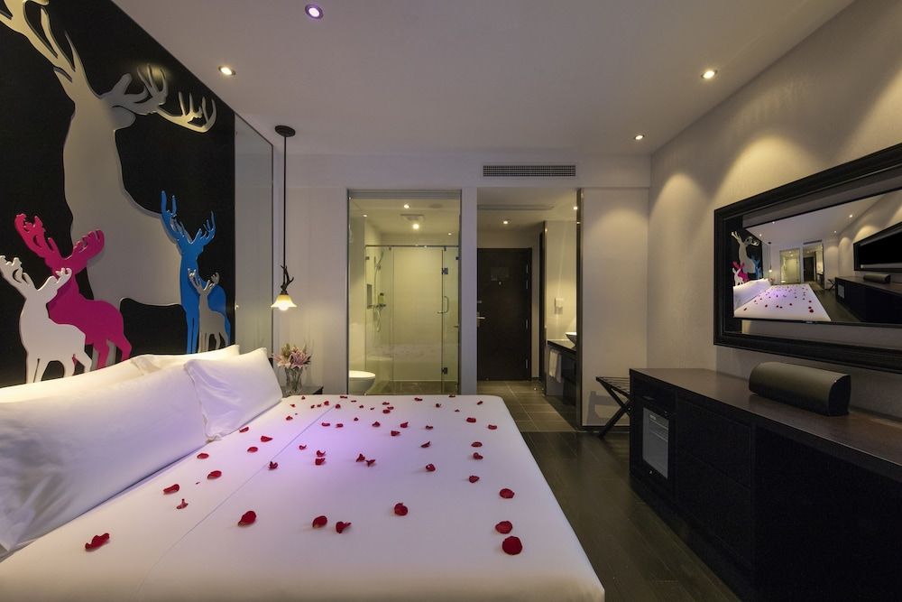 Orange Hotel Select Superior Double Room (A) 2