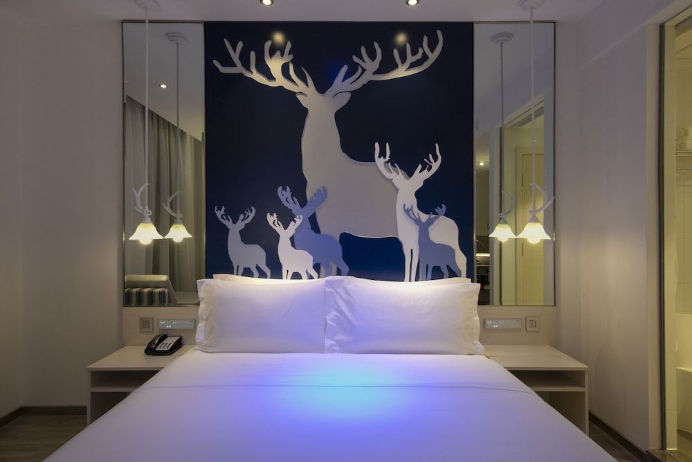 Orange Hotel Select Superior Double Room (A) 4