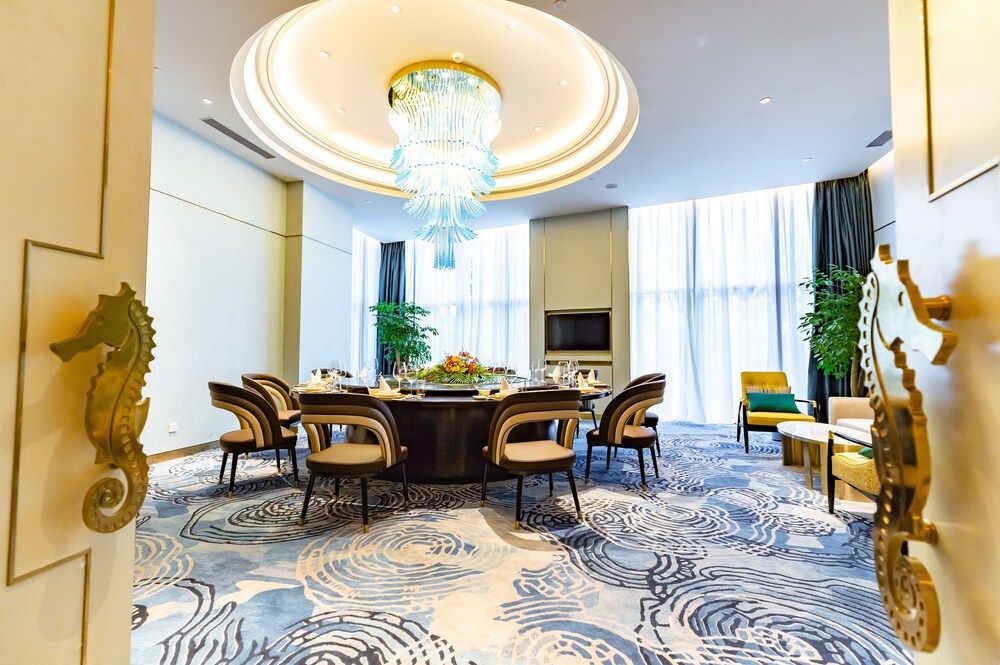 undefined Shanghai Haichang Resort Hotel 5