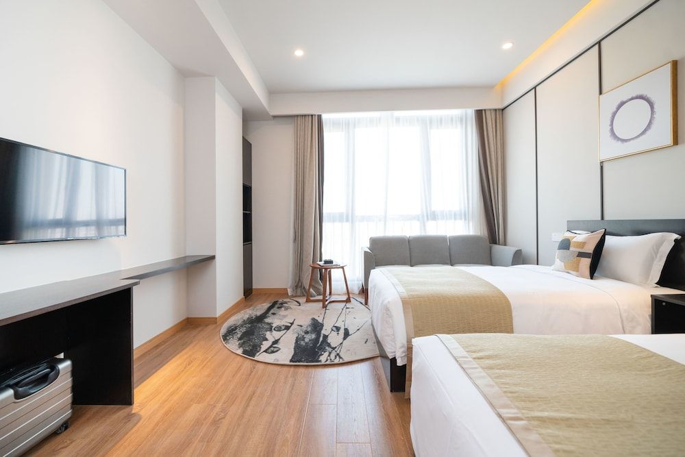 undefined Suisse Place Shanghai 10