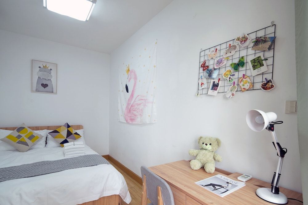 Good Time Travellers Inn-People Square No.2 Business Apartment 11