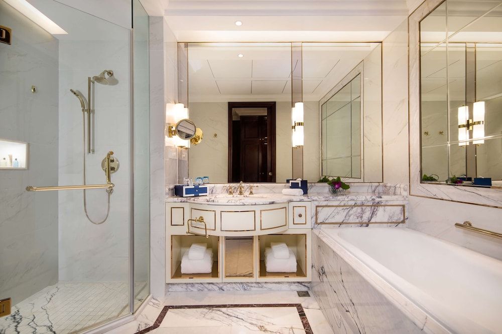 undefined Radisson Blu Forest Manor Shanghai Hongqiao 3