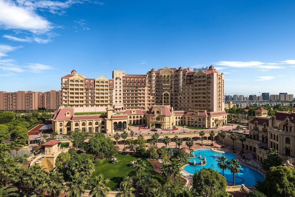 undefined Radisson Blu Forest Manor Shanghai Hongqiao 4