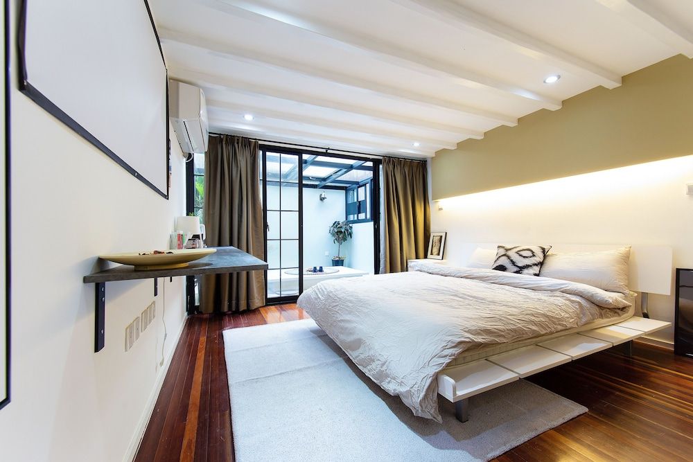 undefined SUN ROOM 3