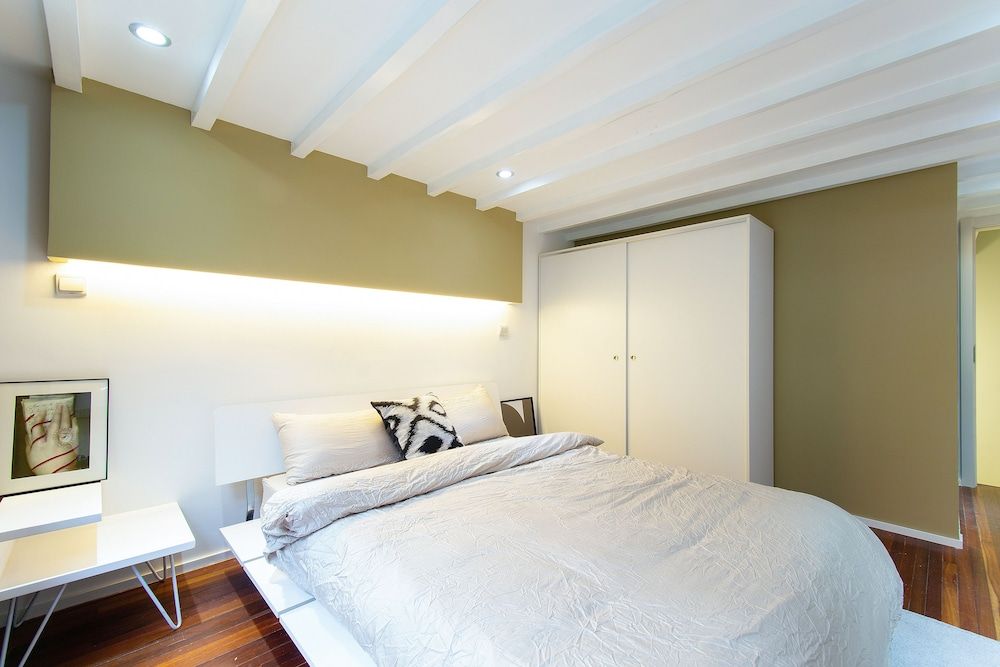 undefined SUN ROOM 4