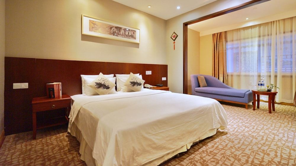 Shanghai Hongqiao Huangxin International Hotel Elegant Double Room