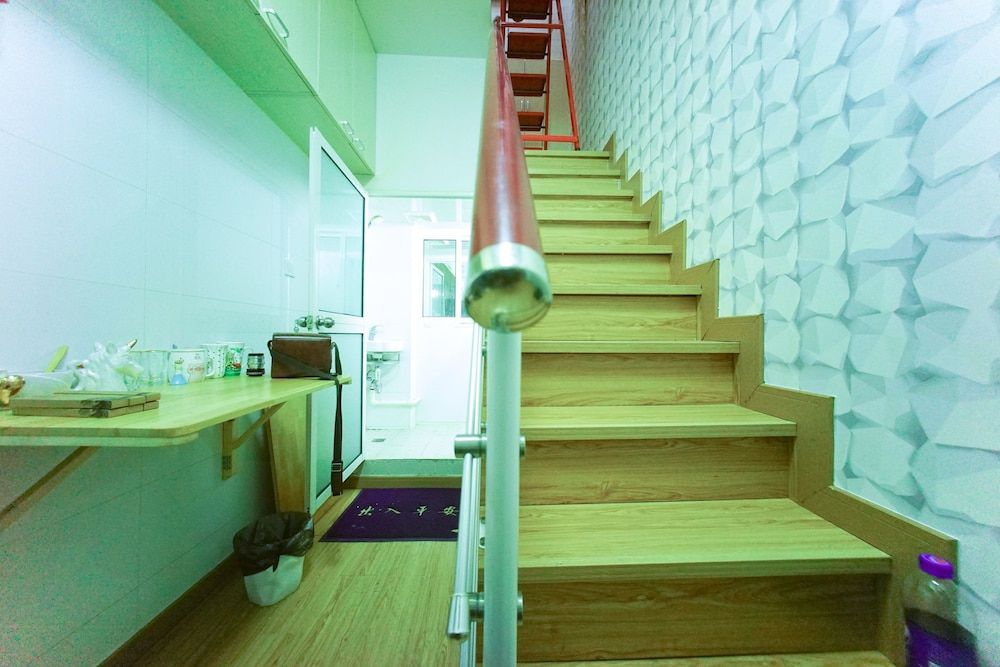 Shanghai Rainbow No.56 Apartment 15