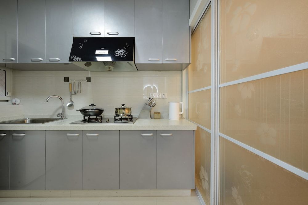 Newly Renovated 1BDR Apt Old Shanghai Apartment, 1 Bedroom 13