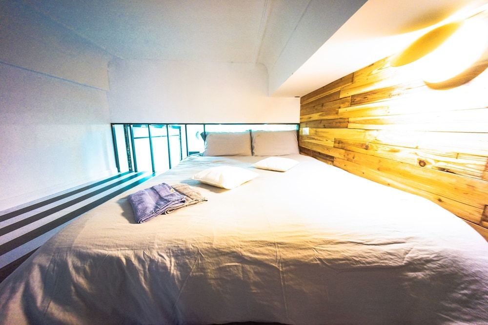 Shanghai Rainbow No.62 Quadruple Room 19