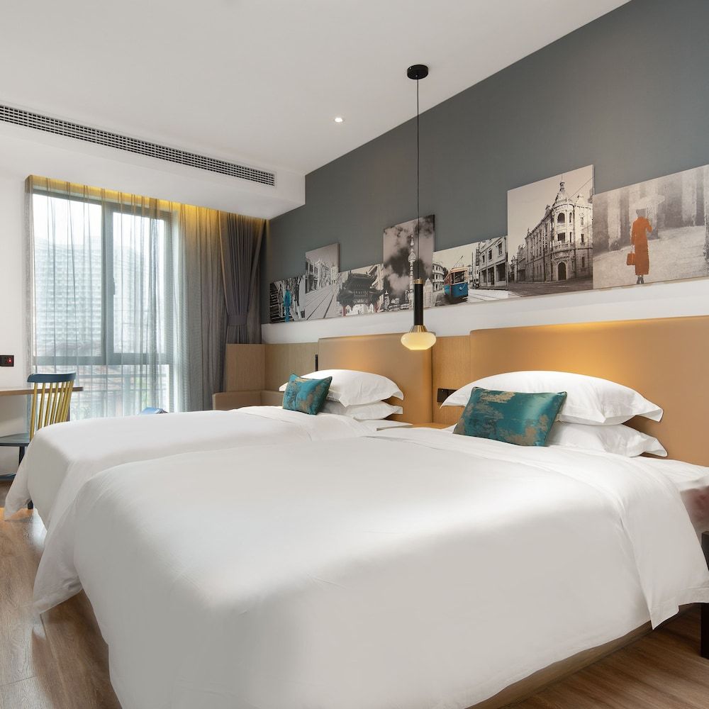 Wanyue Select Hotel Shanghai Deluxe Twin Room, Non Smoking 2