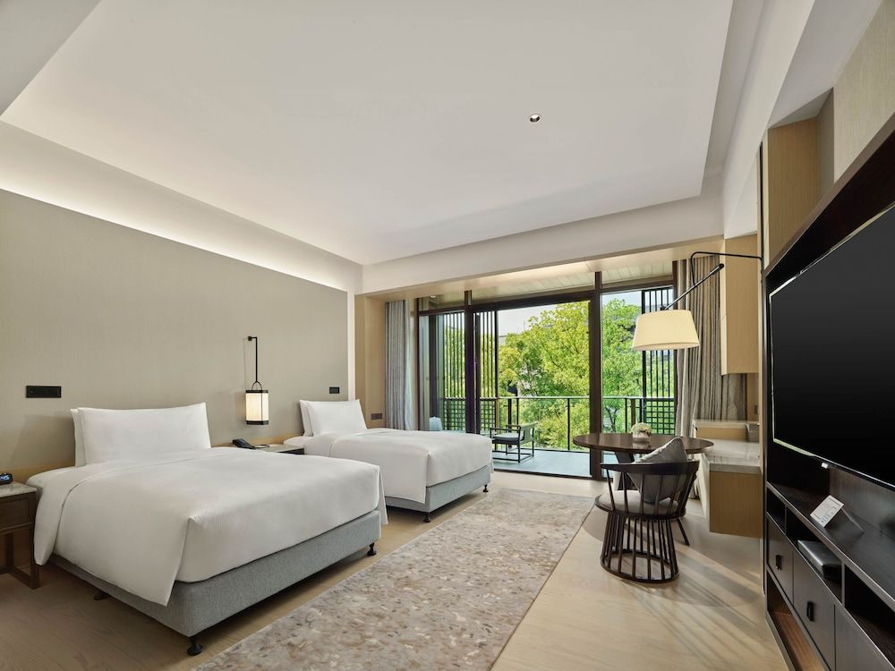 undefined Hilton Shanghai Songjiang Guangfulin 2