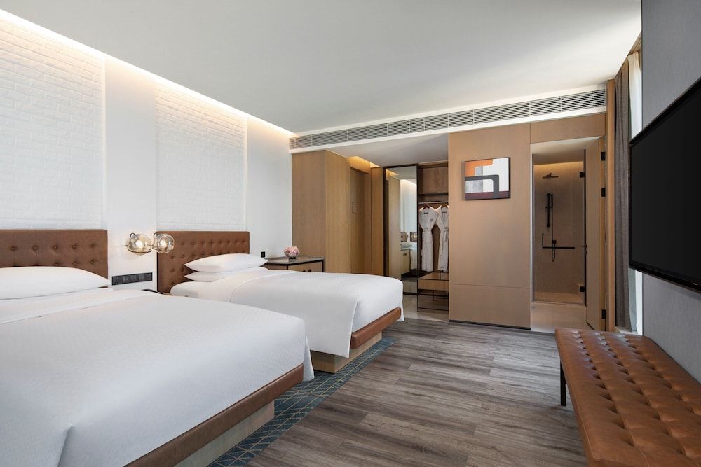 undefined Four Points by Sheraton Shanghai Hongqiao 3