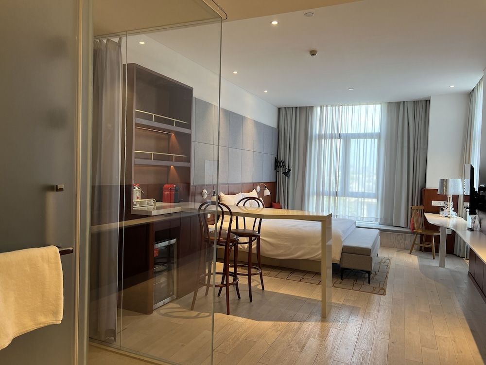 undefined Novotel Shanghai Hongqiao Exhibition 3