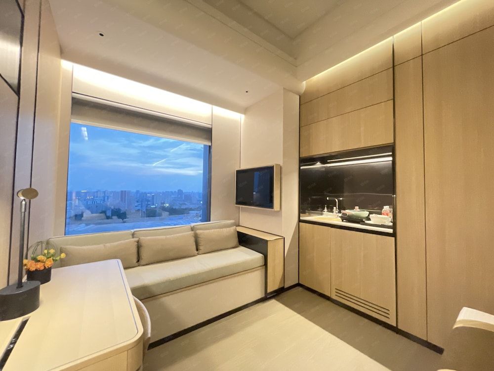 Harbour Plaza Metropolitan Shanghai Superior Queen Room 3