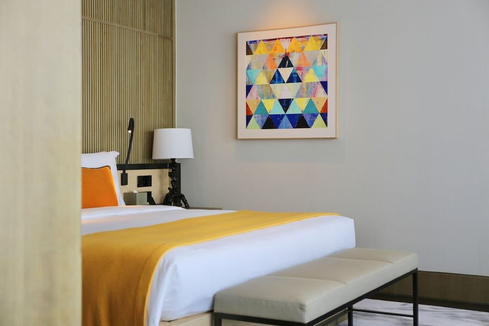 MGM Shanghai West Bund Standard Room, 1 King Bed 2