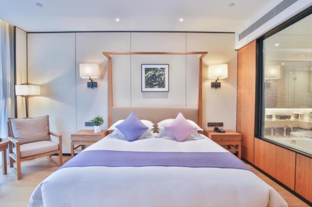 Executive King Room