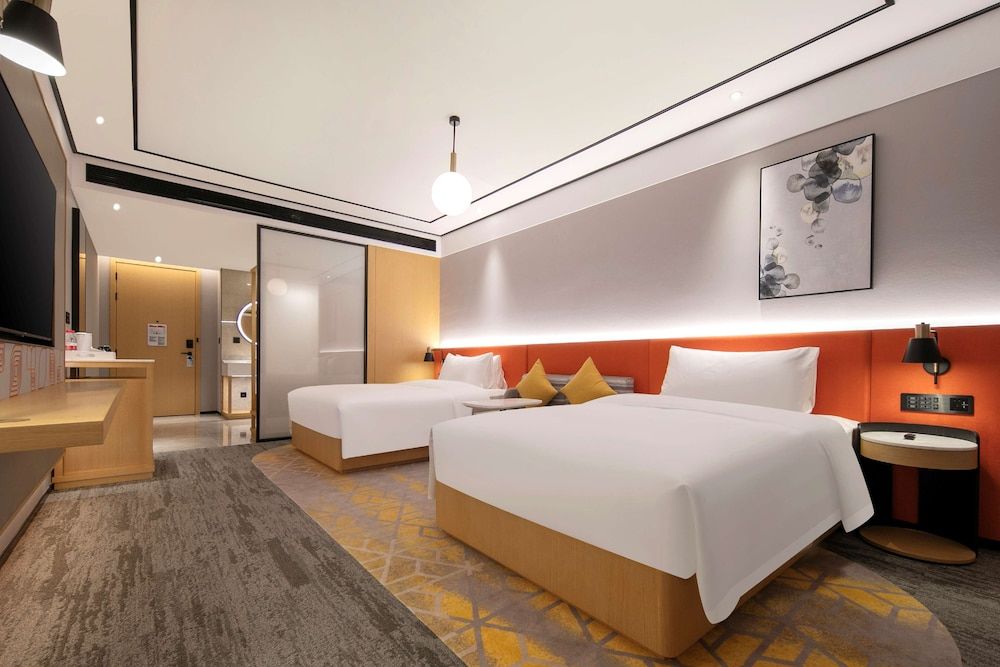 Deluxe Twin Room, 1 Queen Bed