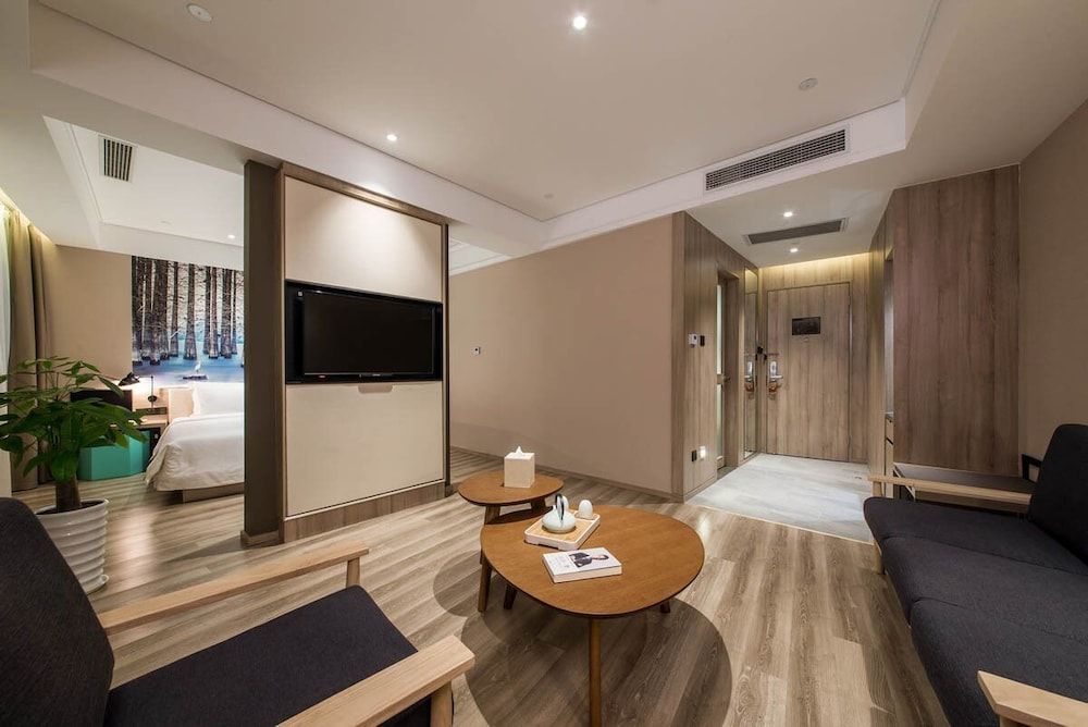 Atour Hotel Tianyi Square Ningbo Superior Studio Suite 4