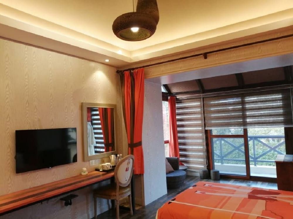 Ningbo Delson Green World Golf Resort Design Double or Twin Room 2