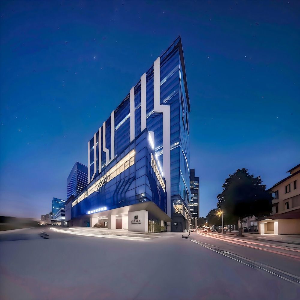 undefined SSAW Boutique Hotel Ningbo CBD 3