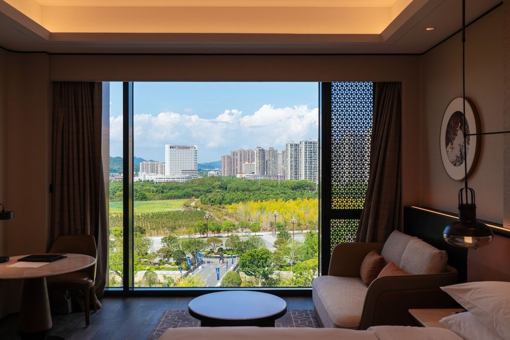 Sheraton Ninghai Hotel Deluxe Room, 2 Double Beds, City View 4