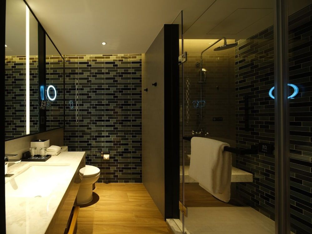 Fairfield BY Marriott Yuyao Standard Room, 2 Double Beds, City View 3