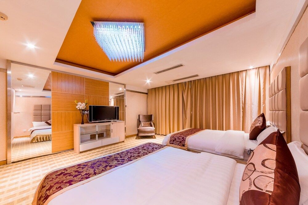 undefined Guangzhou Airport Liwan Hotel 3