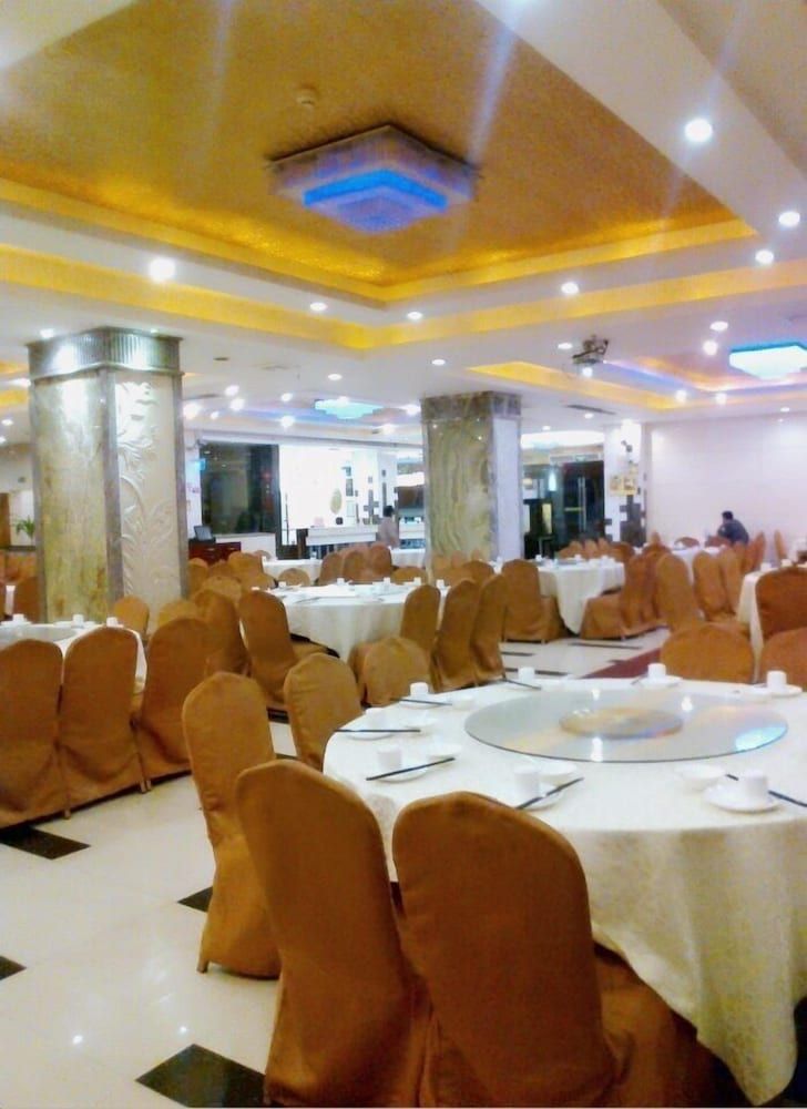 undefined Guangzhou Airport Liwan Hotel 10