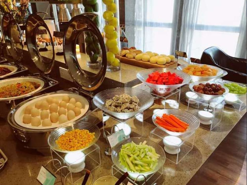 undefined Echarm Hotel Chimelong Station